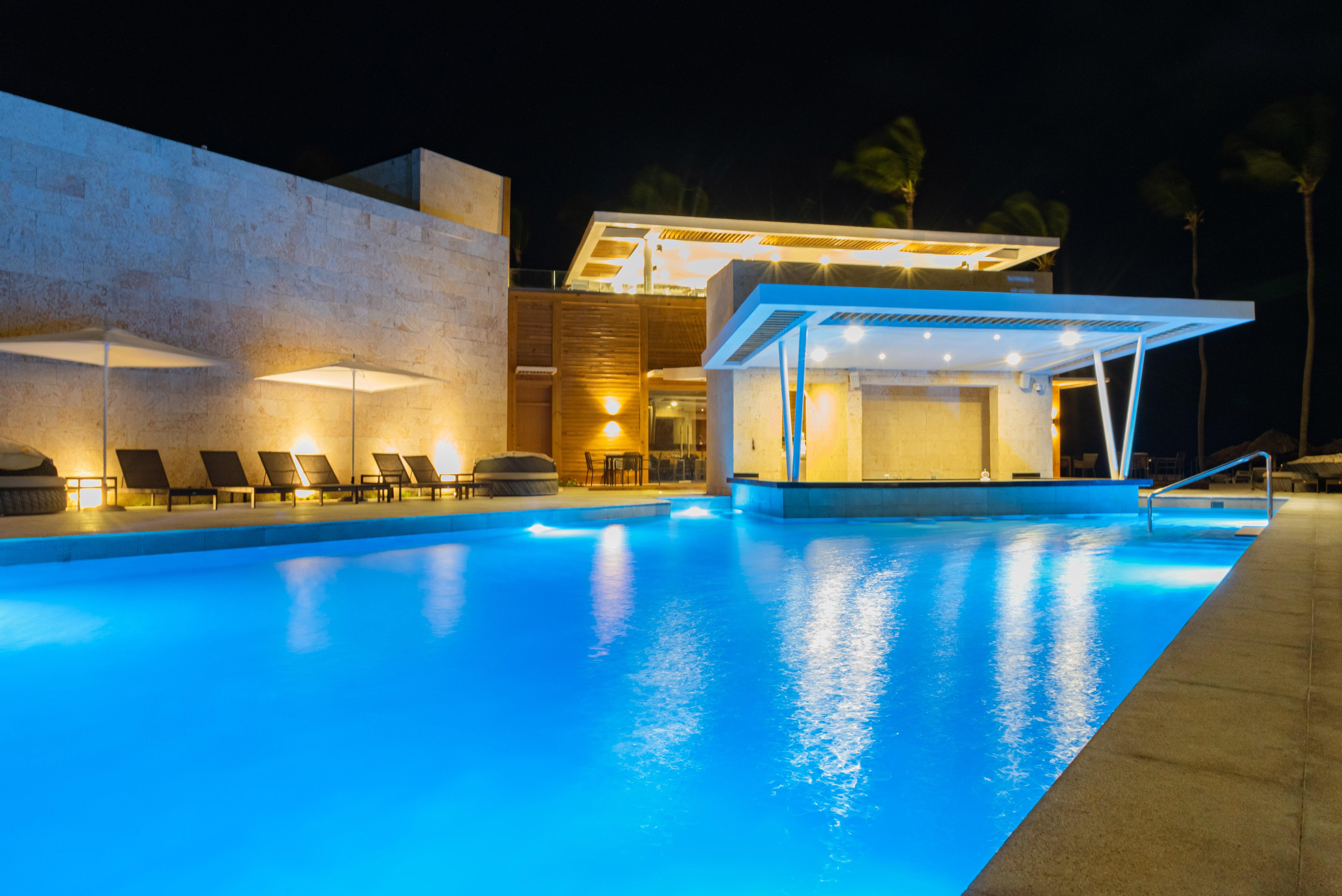 Grand Bavaro Princess (Adults Only) Hotel Exterior photo The swimming pool at the resort